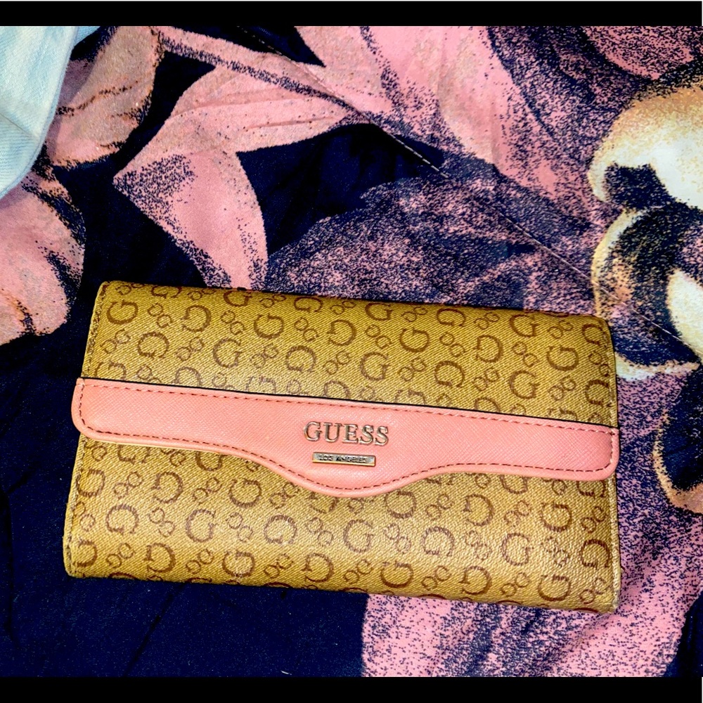 Guess (los angelas) wallet